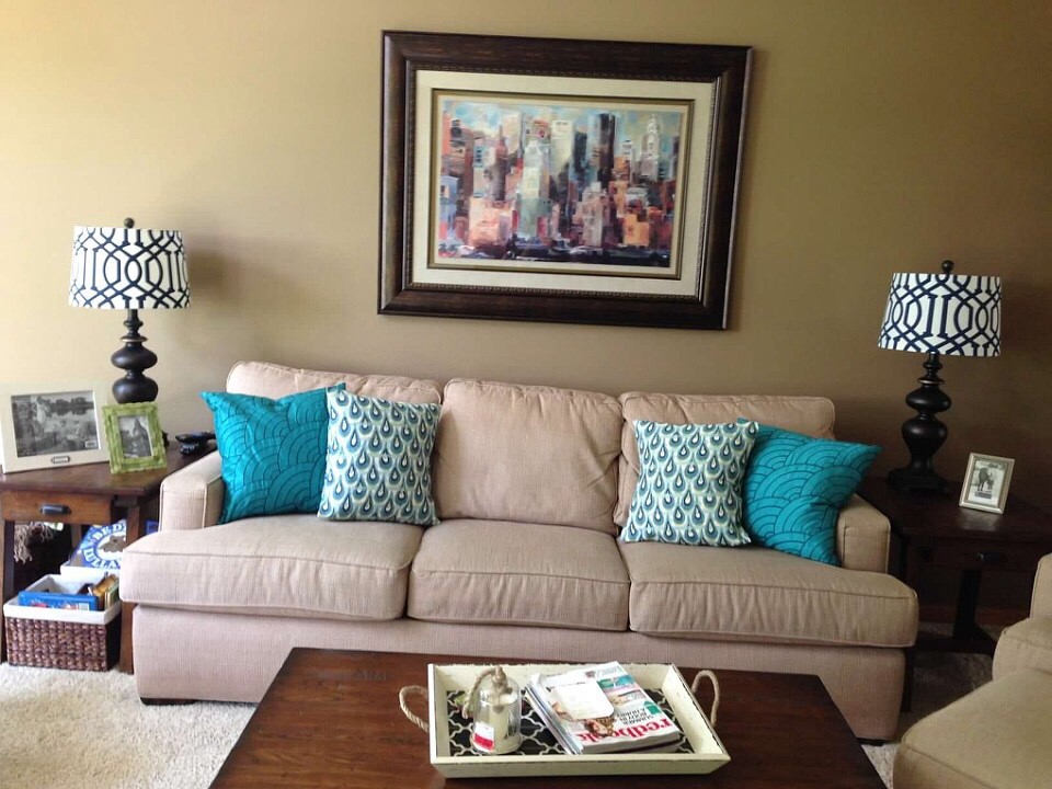 Home design - transitional home design idea