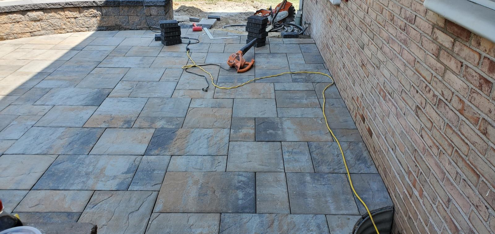 Patio/Seating Wall/Steps/Pergola and Outdoor Kitchen