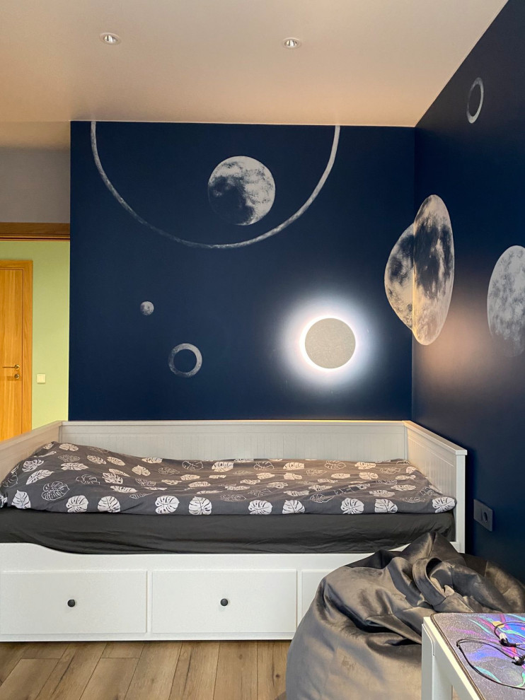 Детская младшего сына