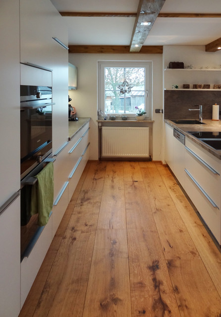 Kuche Weiss Matt Lackiert Contemporary Kitchen Nuremberg By Herpich Rudorf Gmbh Co Kg