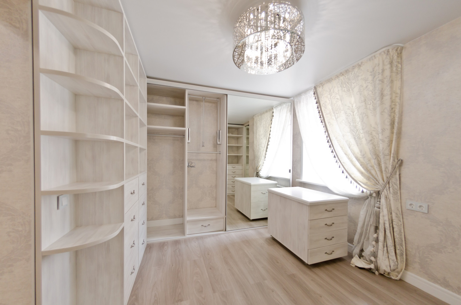 Гардеробная 5 на 5