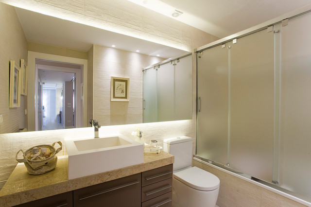 Por qué los espejos redondos han conquistado el baño moderno