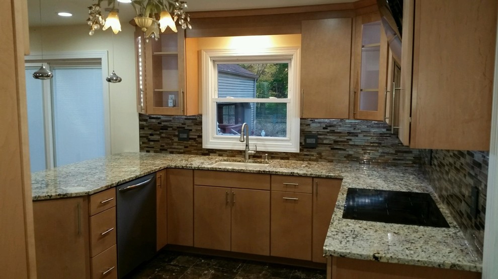 Eat-in kitchen - huge transitional u-shaped marble floor eat-in kitchen idea in Newark with an undermount sink, flat-panel cabinets, light wood cabinets, granite countertops, brown backsplash, mosaic tile backsplash and stainless steel appliances
