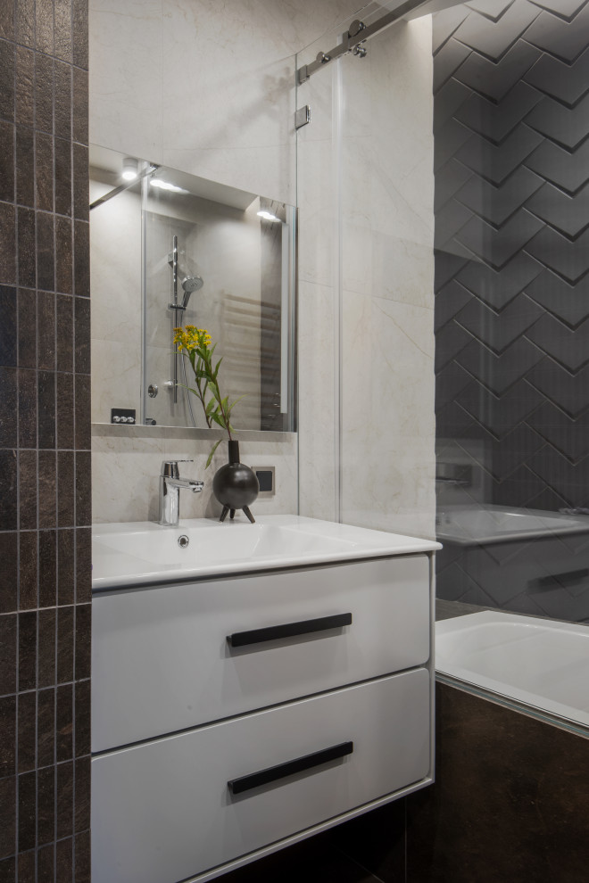 Над городом