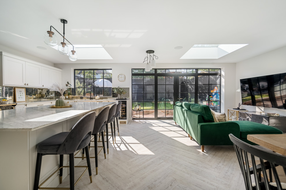 Wyncham Avenue Living Areas & Kitchen