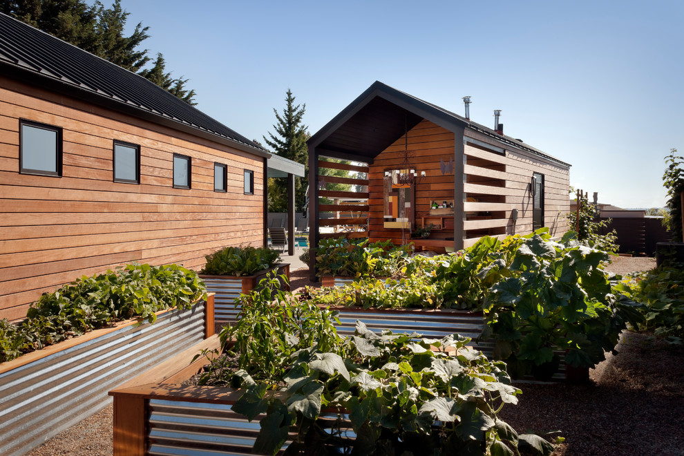 Contemporary garden shed in Seattle.
