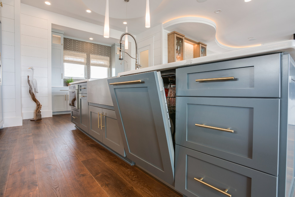 Inspiration for a transitional kitchen in Wilmington with shaker cabinets and panelled appliances.