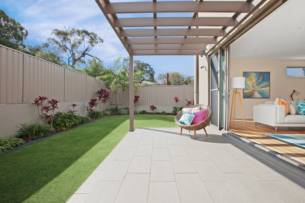 Modern patio in Newcastle - Maitland.