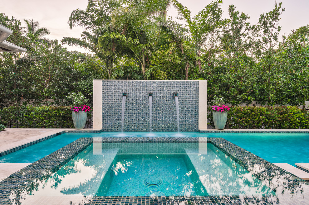 Transitional pool photo in Miami