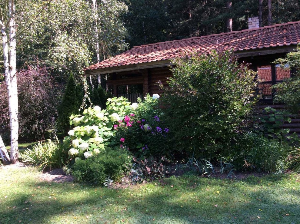 Наш самый первый проект: домик-сказка.