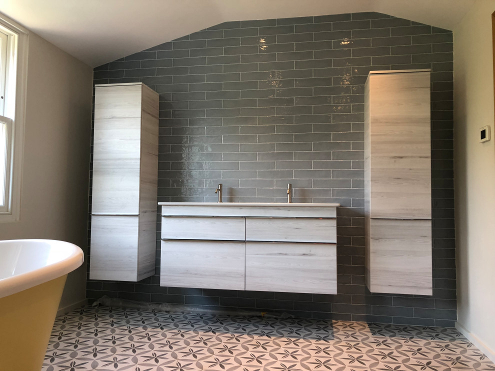 Contemporary Bathroom Remodel in London