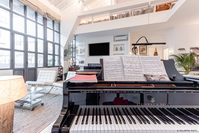 Exclusive Loft shabby-chic-style-wohnbereich