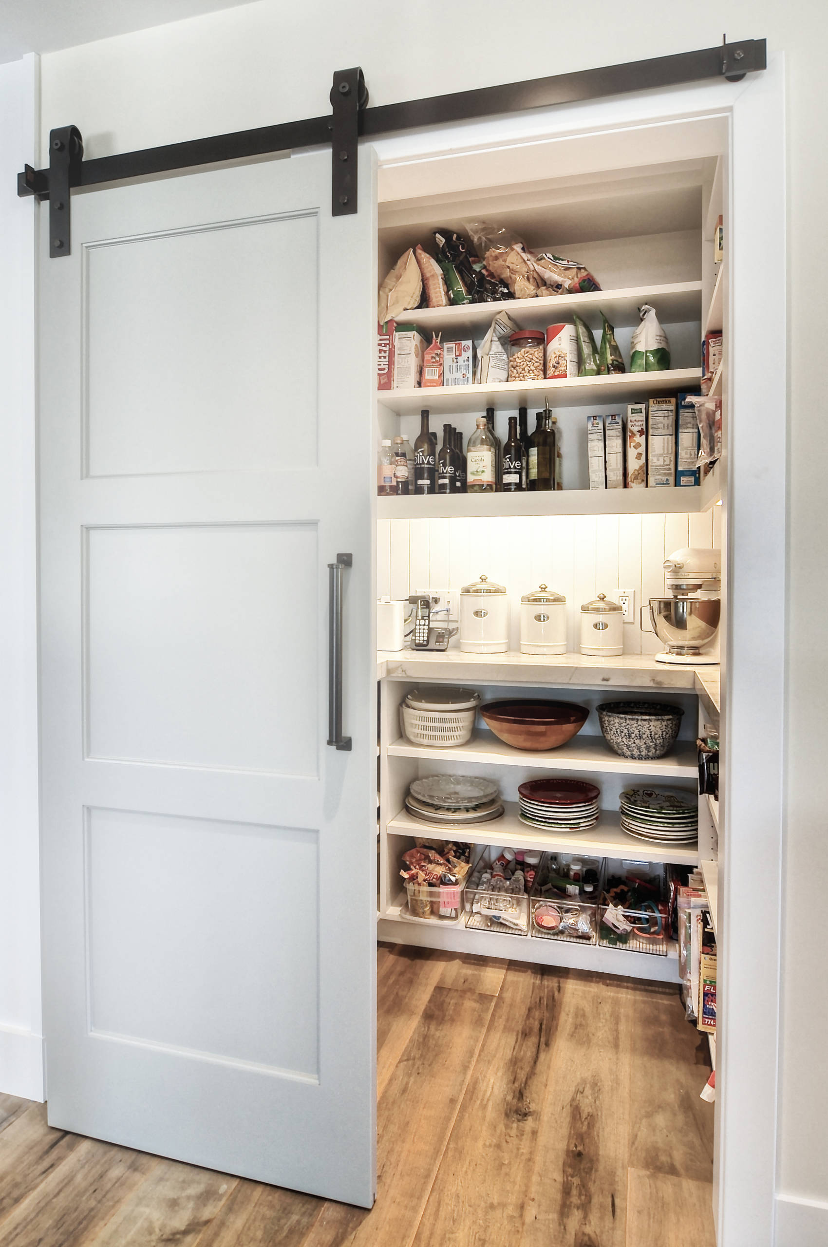 75 Beautiful Large Kitchen Pantry Pictures Ideas Houzz