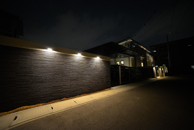 アプローチライト 有限会社フィールド 群馬県ｎ様邸 Asian Tokyo Suburbs By Proの庭照明 ライティングマイスター
