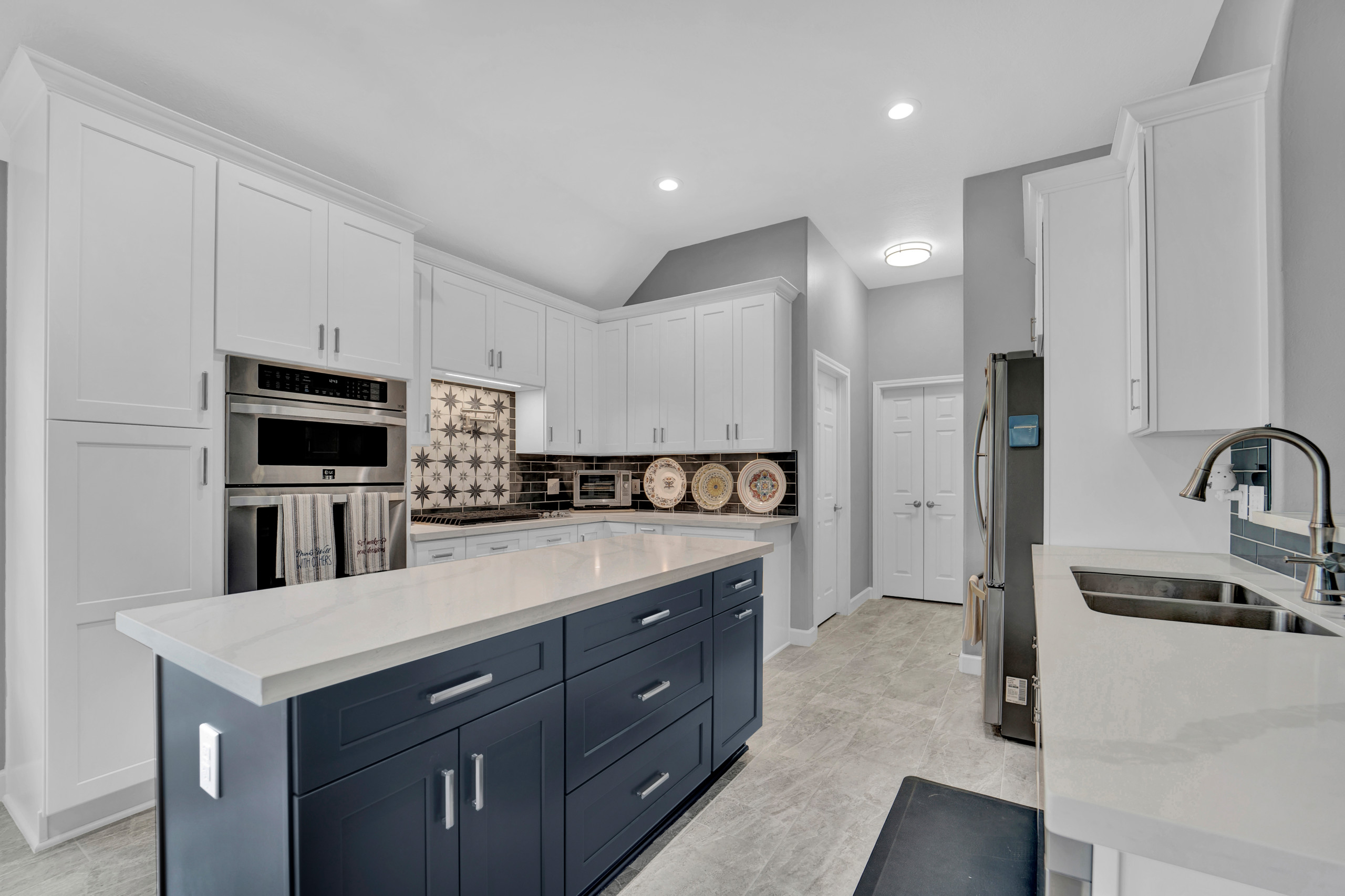 Express with a touch of Blue