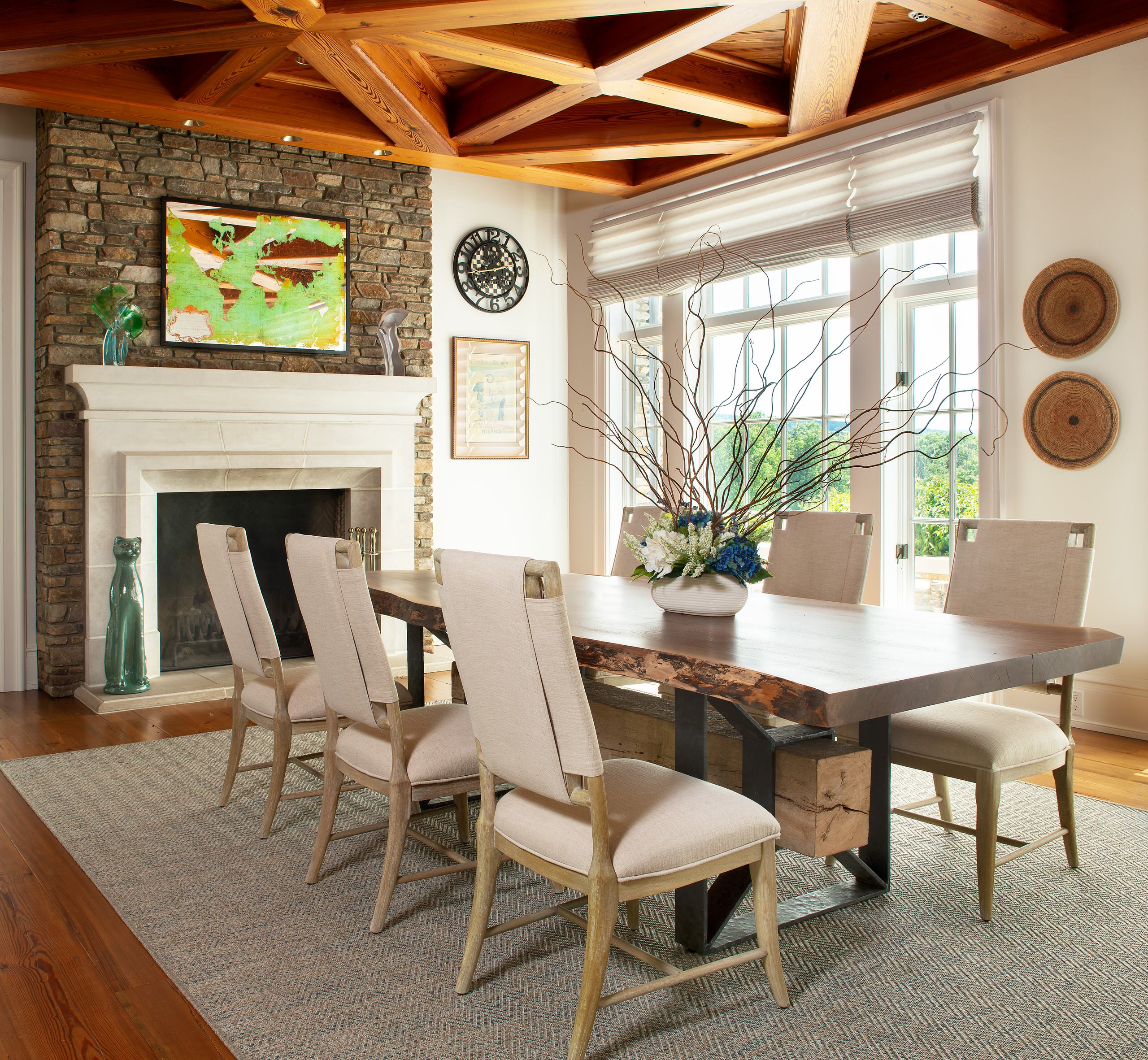 Mountain View Estate