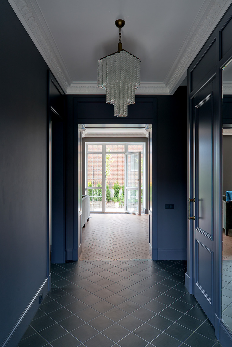 Дом в поселке Британика