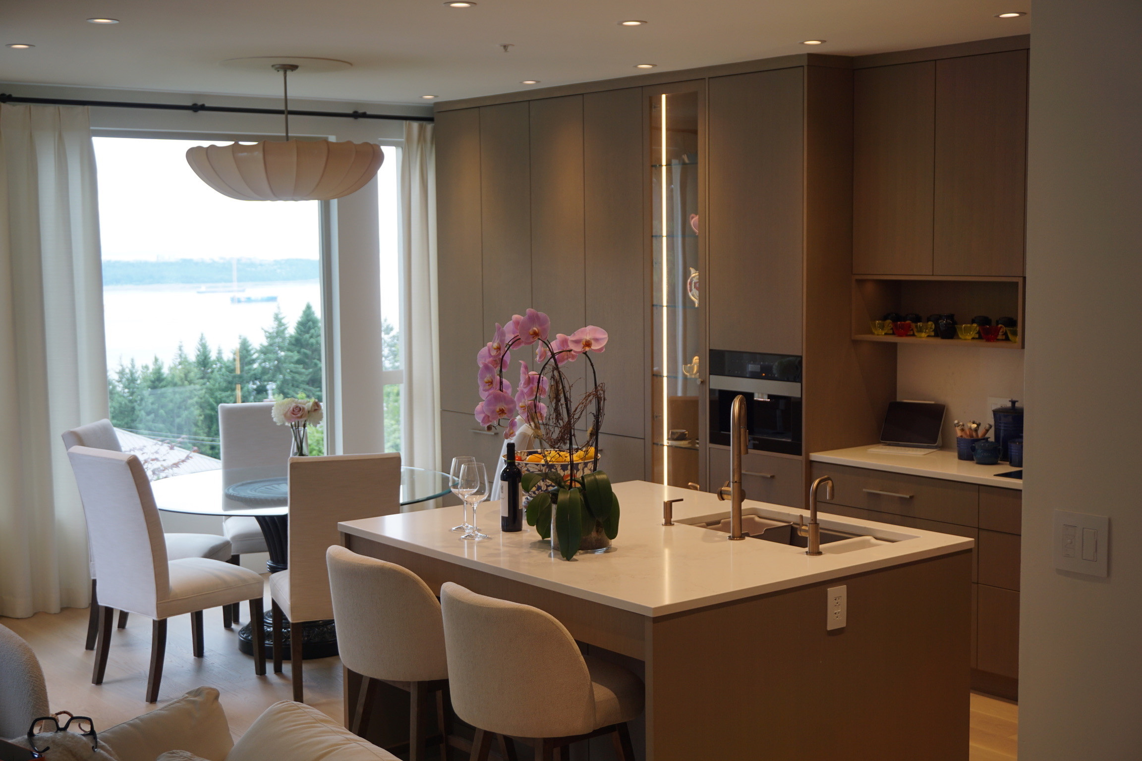 West Vancouver Condo Reno