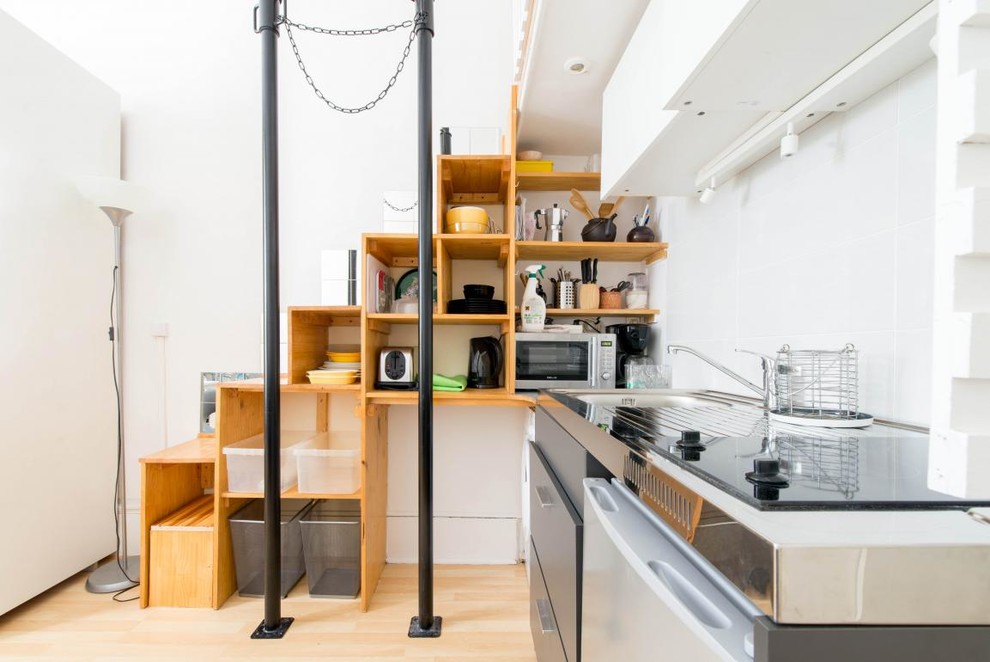 This is an example of a small contemporary kitchen in Lyon.