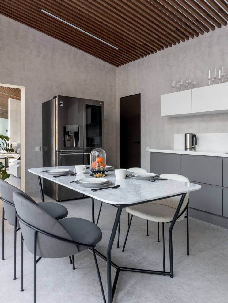 Матовая штукатурка в светлом оттенке в интерьере в частном доме