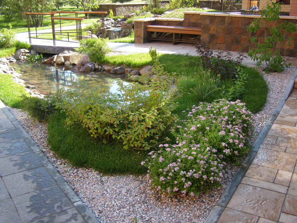 Миниатюрный водоем