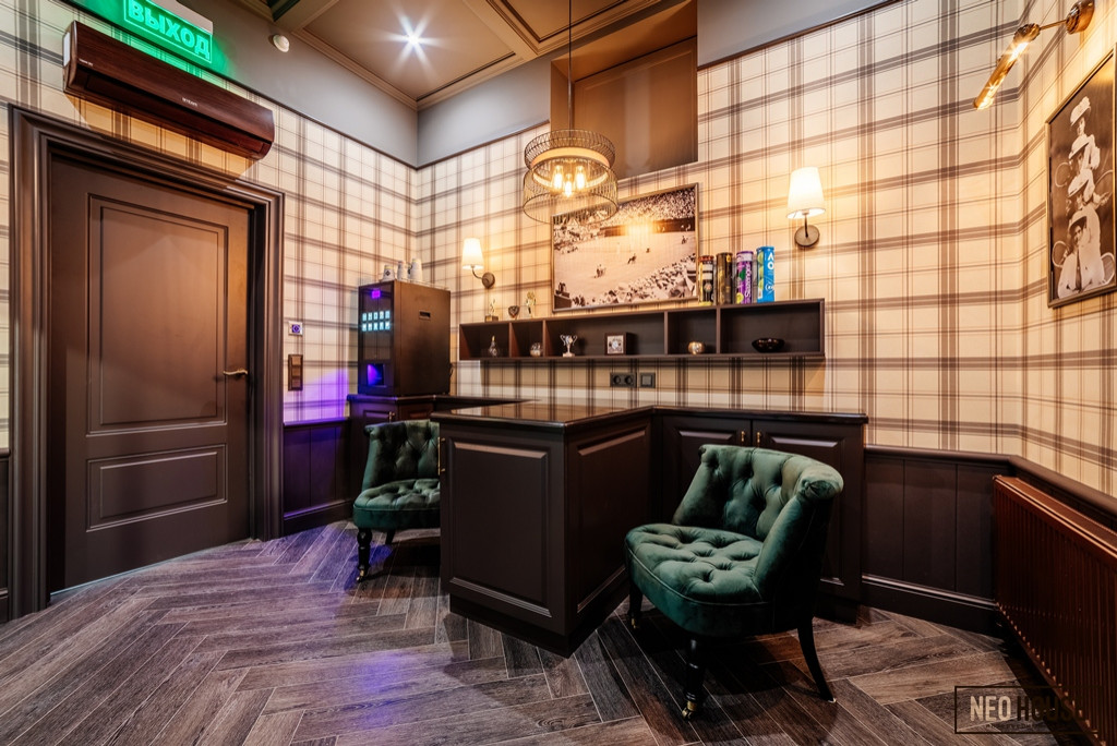 Раздевалка в теннсном клубе