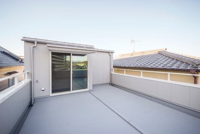 屋上テラスのある狭小住宅 大阪 一級建築士事務所 Coo Planning Houzz ハウズ