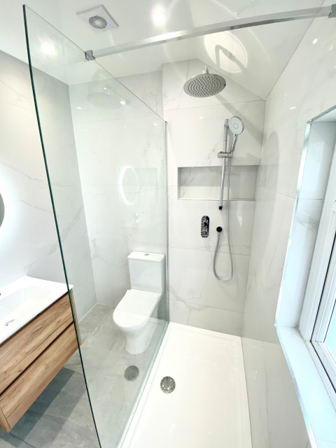 Glasnevin, Dublin. Alain scandinavian-bathroom