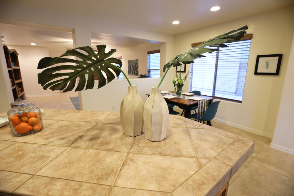 Inspiration for a transitional home design remodel in Phoenix