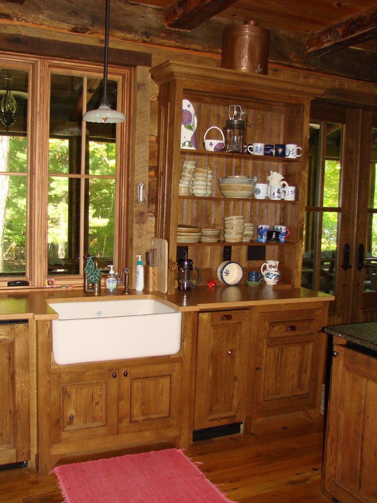 Example of a mountain style kitchen design in Minneapolis