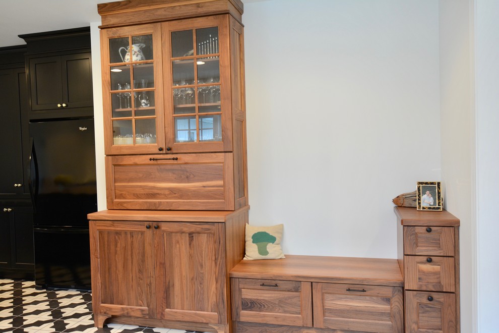Home design - transitional home design idea in Baltimore