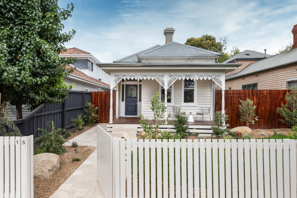 Design ideas for a traditional exterior in Melbourne.