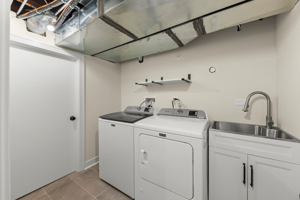 Glen Ellyn Duplex Renovation