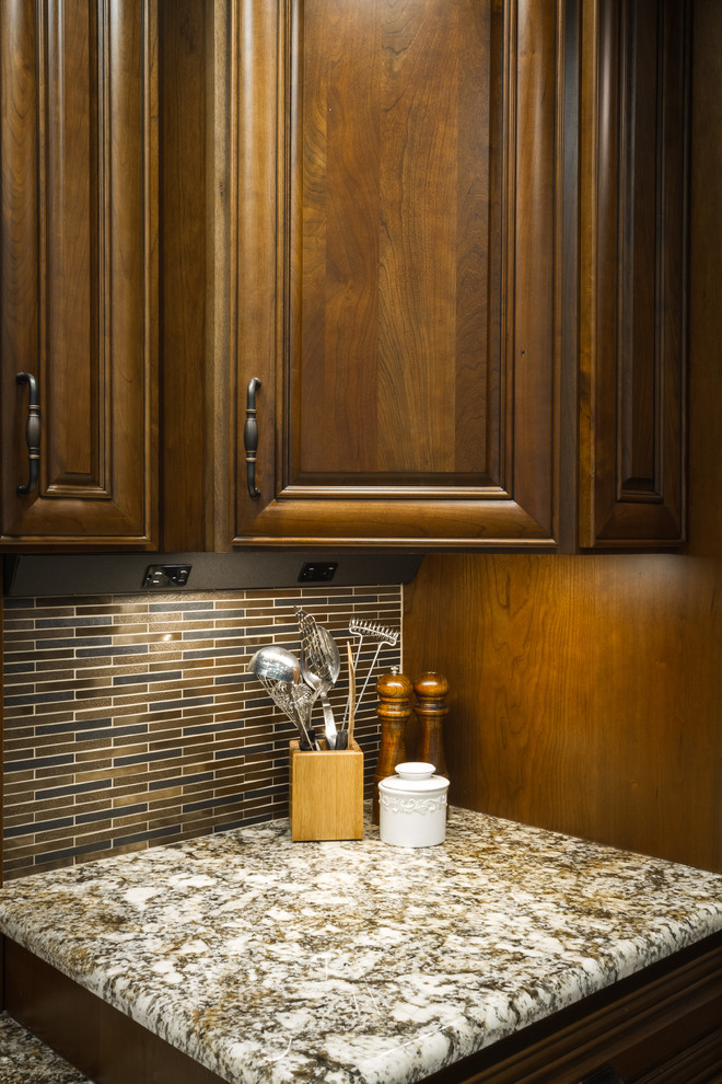 Eat-in kitchen - large transitional l-shaped eat-in kitchen idea with two islands