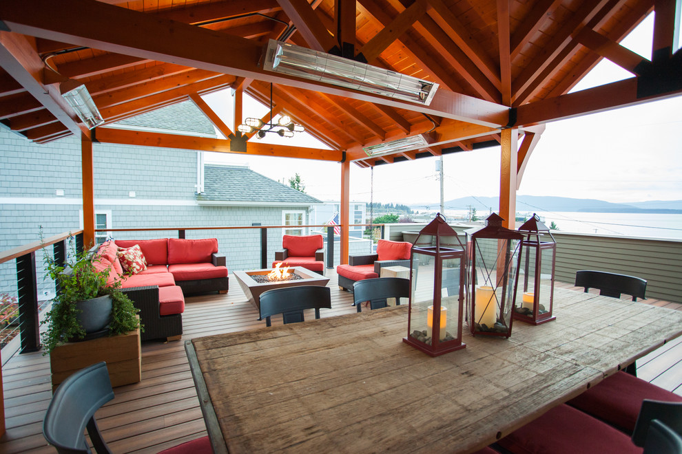 Home design - large cottage home design idea in Seattle
