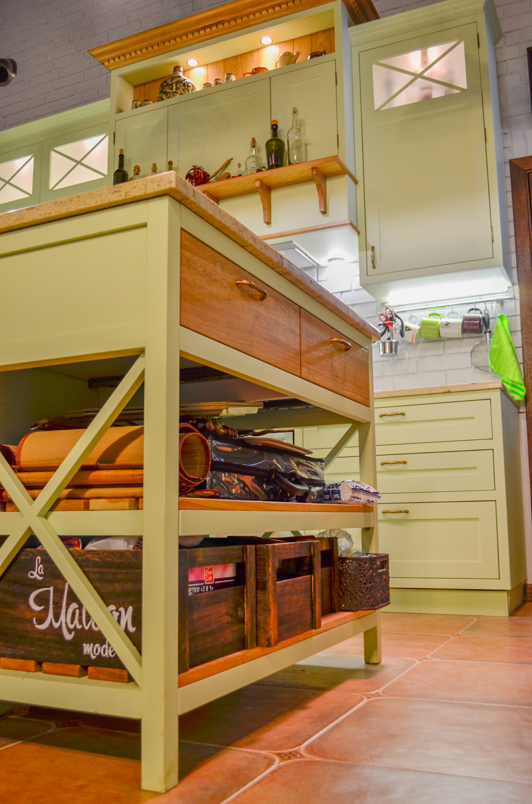 Кухня "Шейкер" в Подмосковье