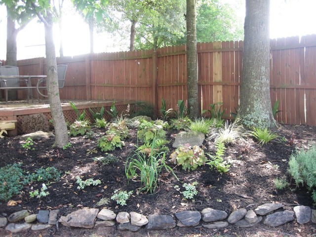 Landscape Design traditional-garden