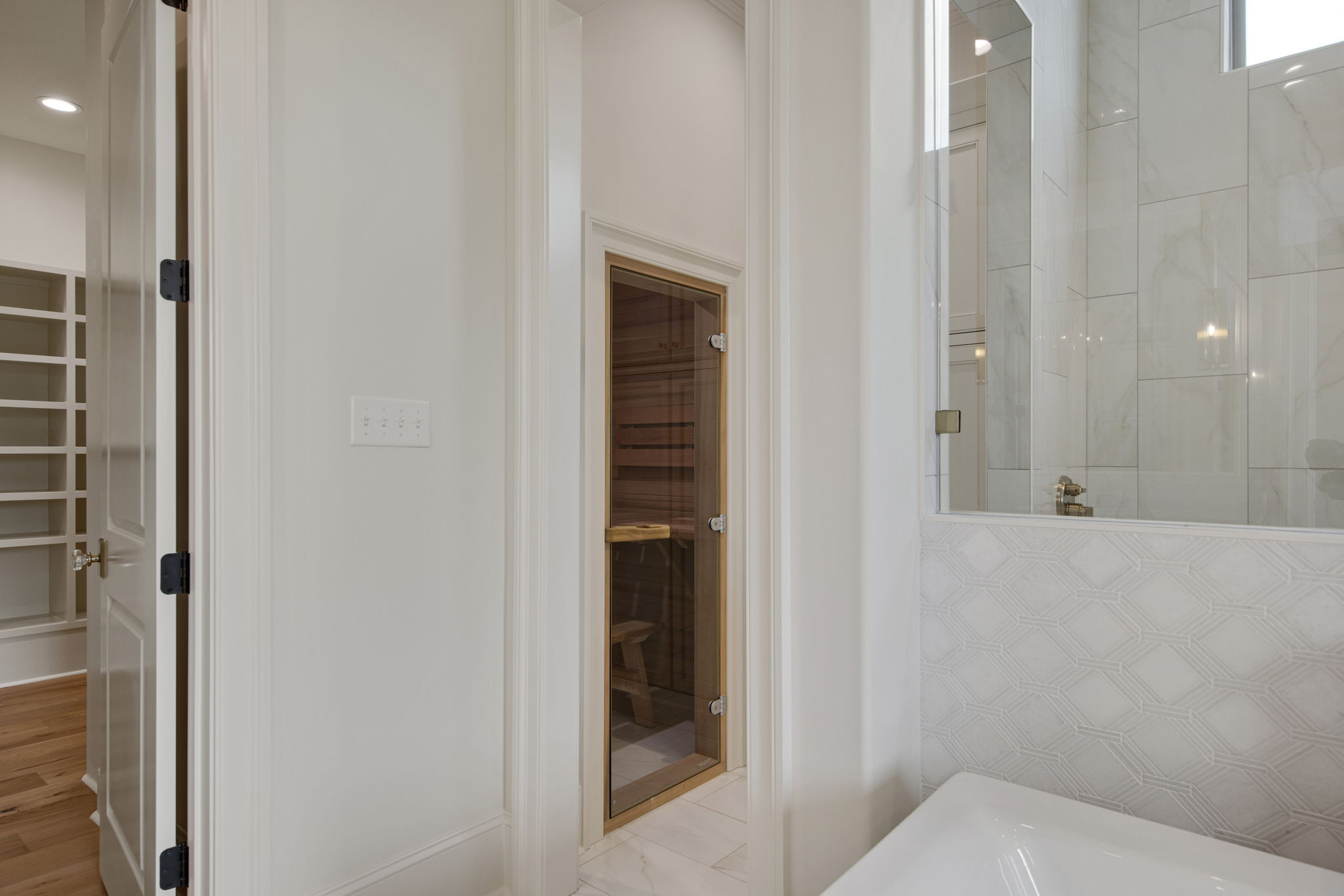Allamand Residence