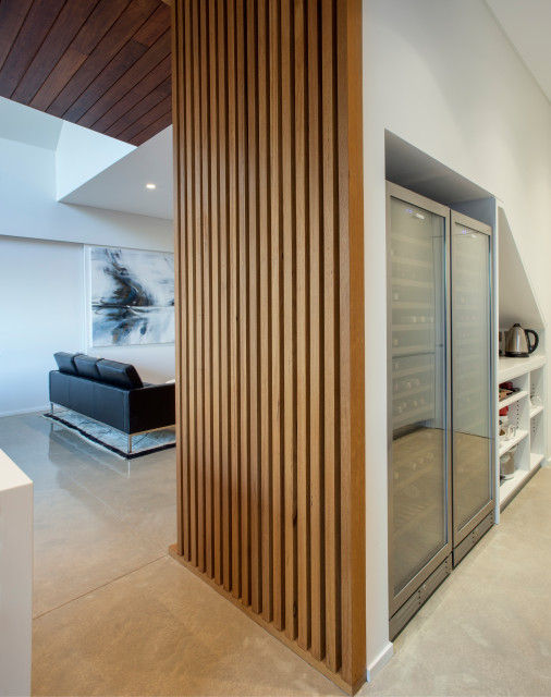 Void House Contemporary Home Bar Sydney by Alchemy Architecture