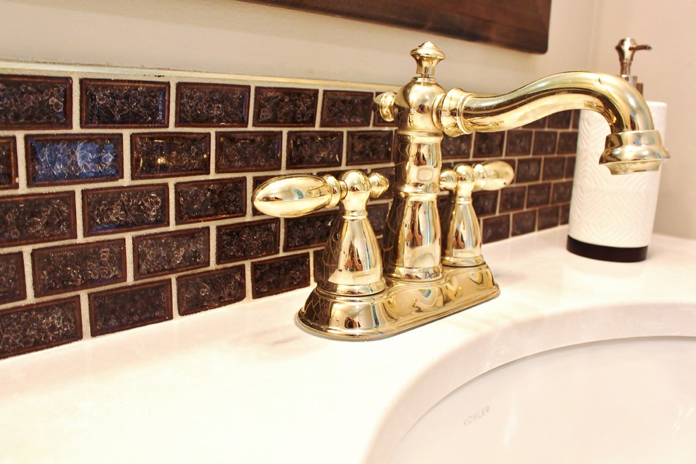 M Hall bath