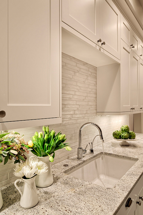 Inspiration for a contemporary kitchen remodel in Seattle