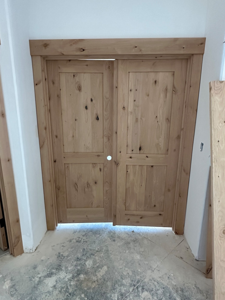 Custom Doors & Barn Doors