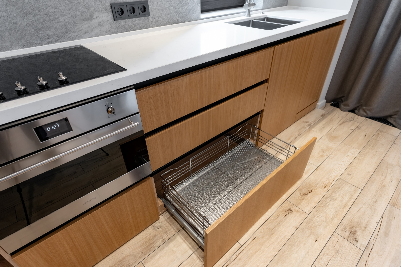 Выдвижная сушка для посуды