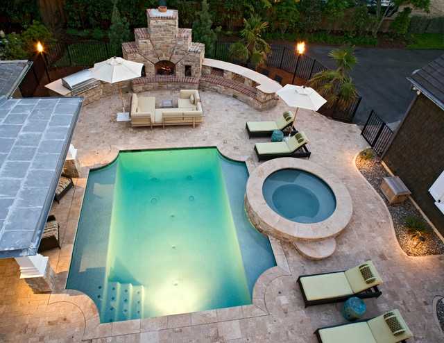 Beach House II modern-pools