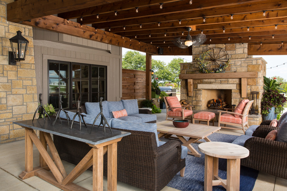 Outdoor Living Space DeSoto Patio Kansas City by Schloegel