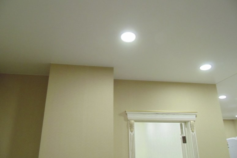 Натяжные потолки в Уручье