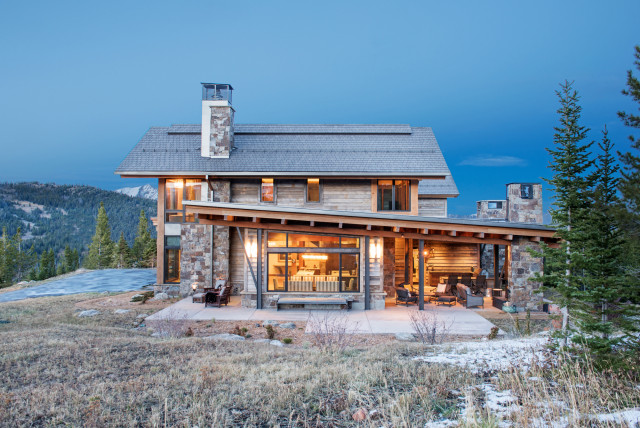 701 rustic-exterior