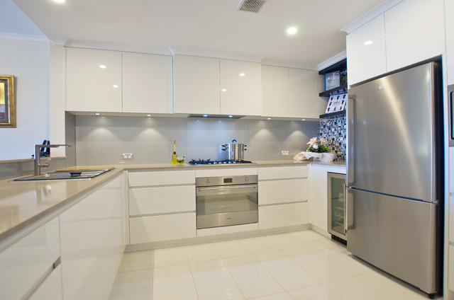 Cabarita Residence moderne-koekken