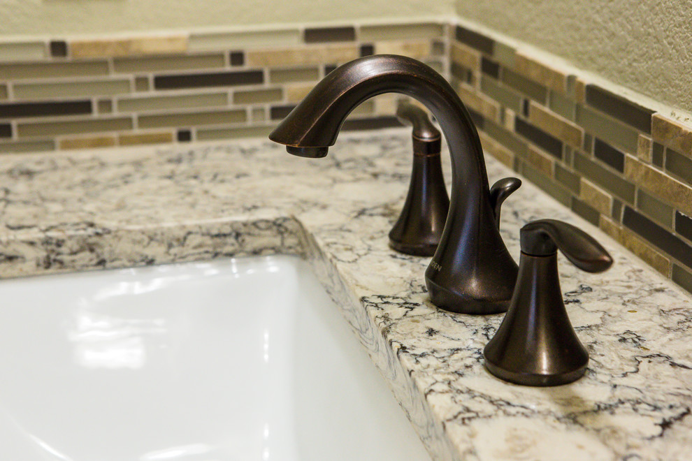 Example of a transitional bathroom design in Austin