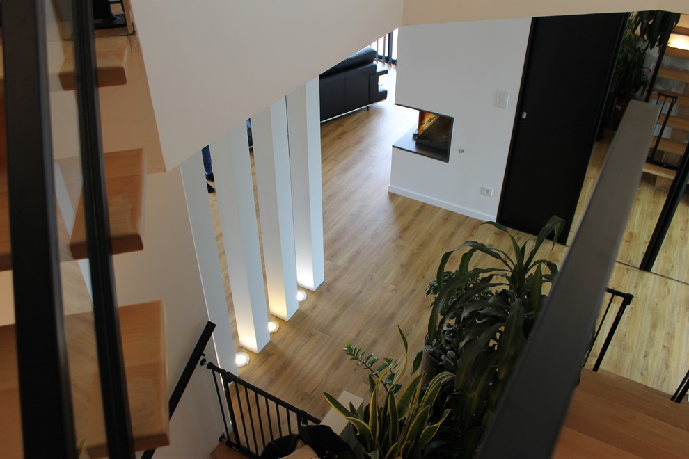 Construction d'une séparation avec spots encastrés